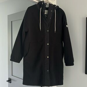Vuori Sherpa Hooded Trench size XS